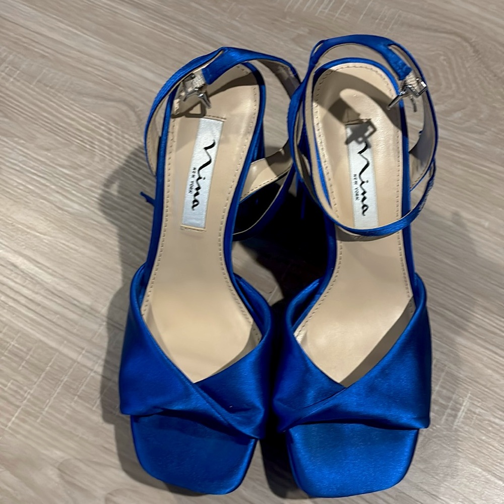 Nina Stacie Electric Blue Satin Block Heel Platform Sandal size 7